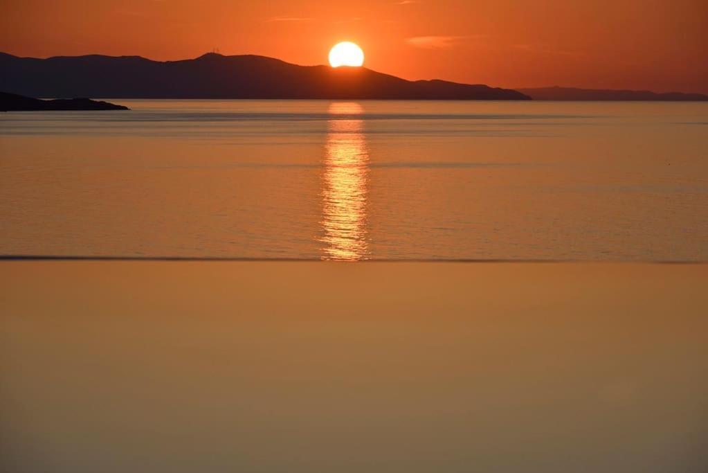 Mykonos Sea View Luxury Villa By Calypso Sunset Villas Mykonos Town Exteriör bild